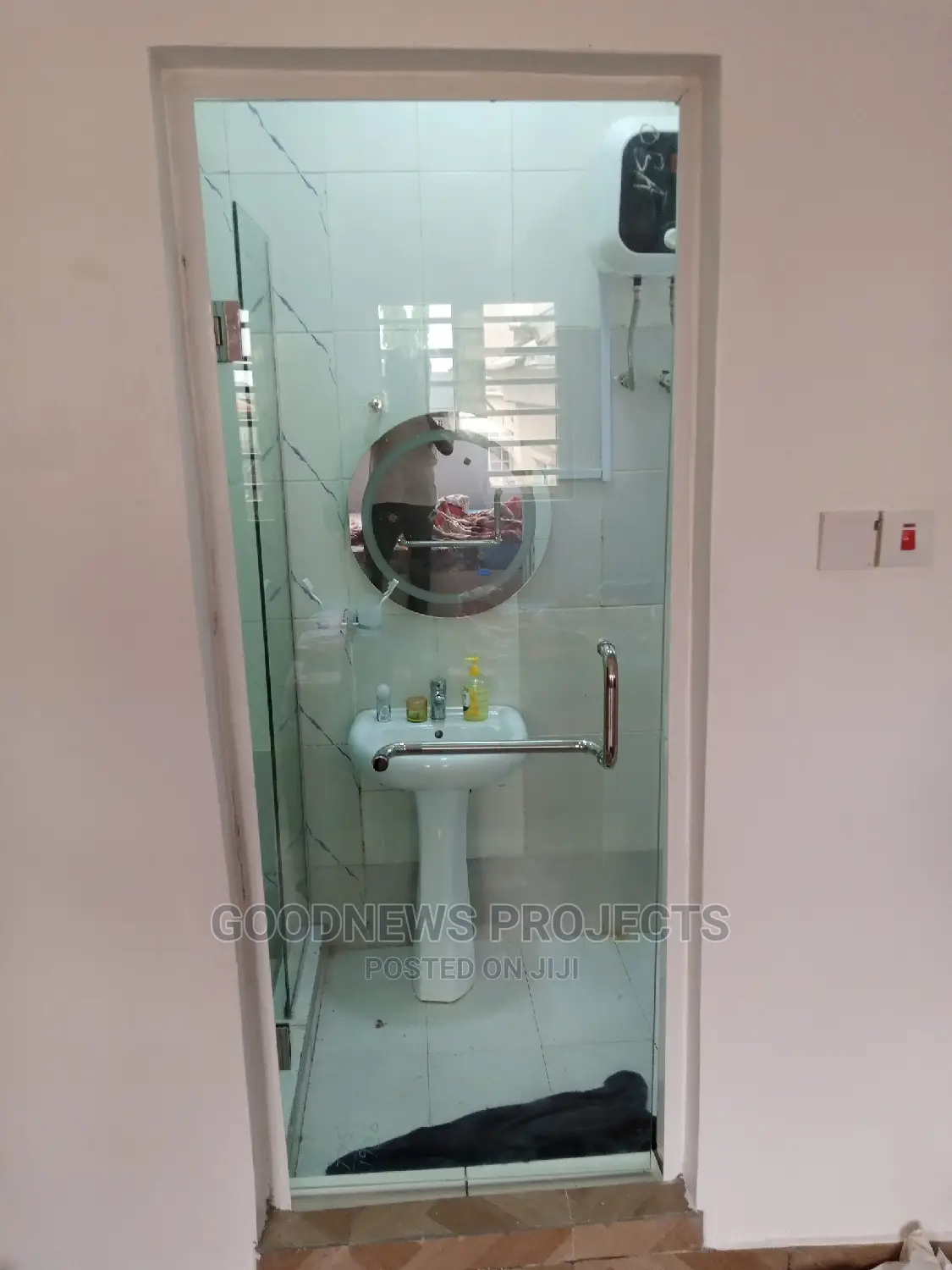 10mm Tempered Toilet Glass Door