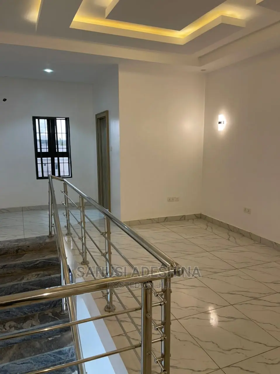 5bdrm Duplex in In A Private Estate, Idu for rent