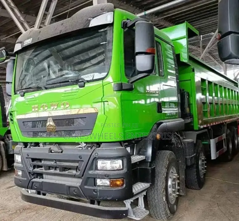30tons Howo Brand New Tippers (Dump Trucks) 10tyres/12tyres.