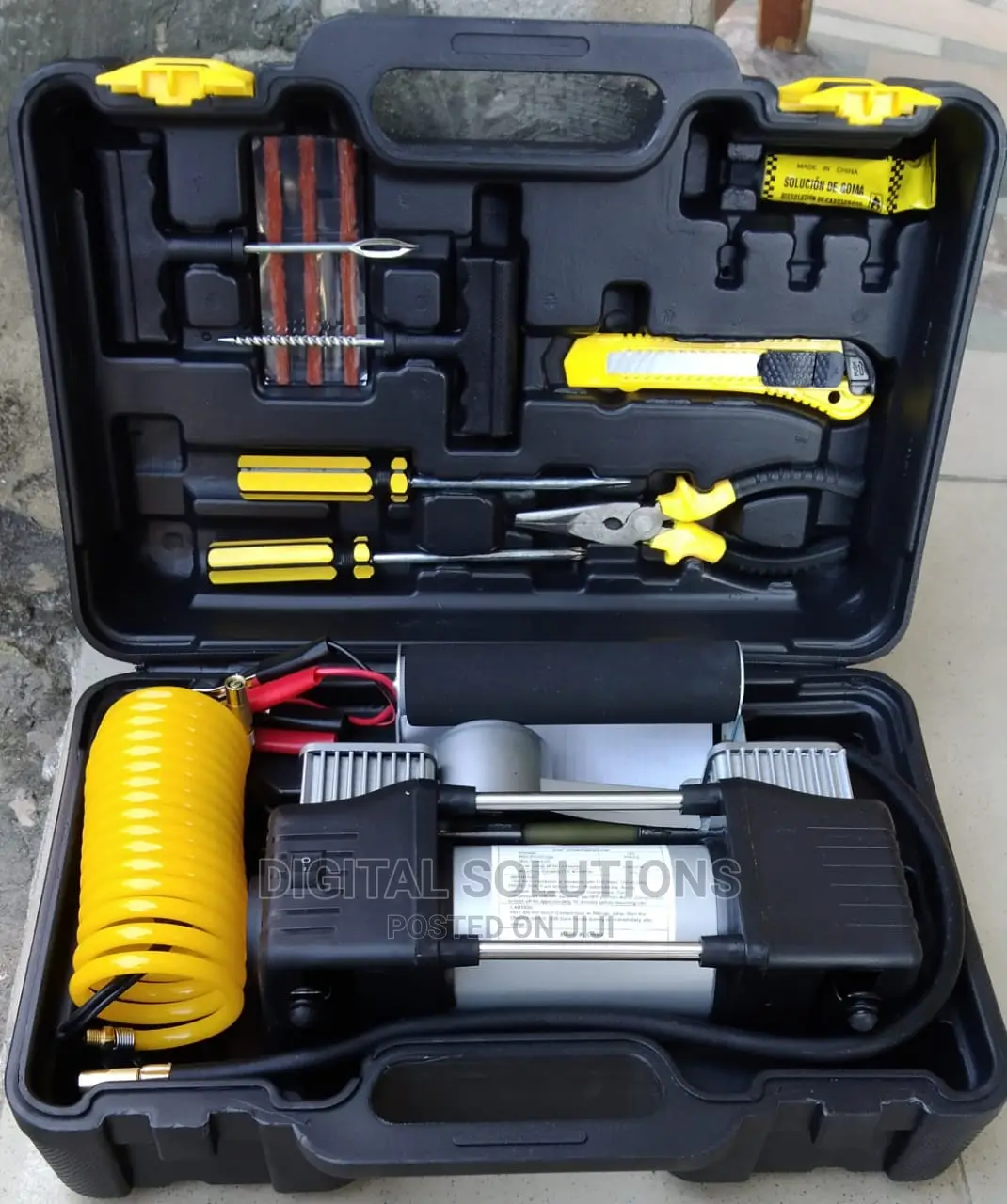 Emergency Air Compressor -Tyre Inflator for Jeep/Car Box Kit