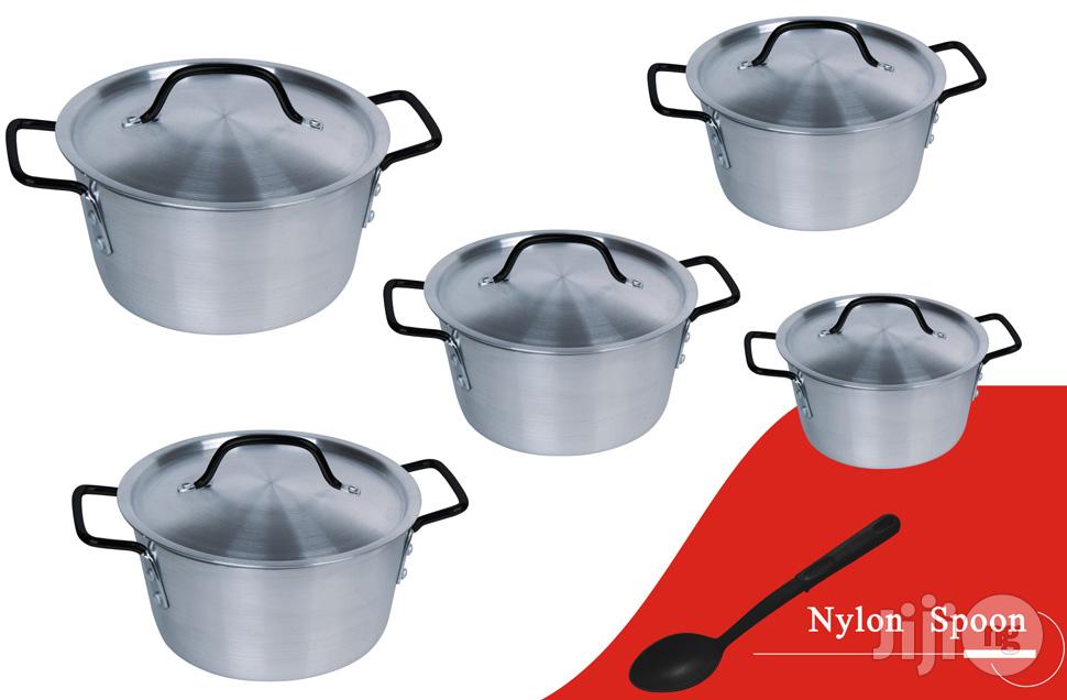 High Quality Heavy Gauge Alluminum Cookware by 5.