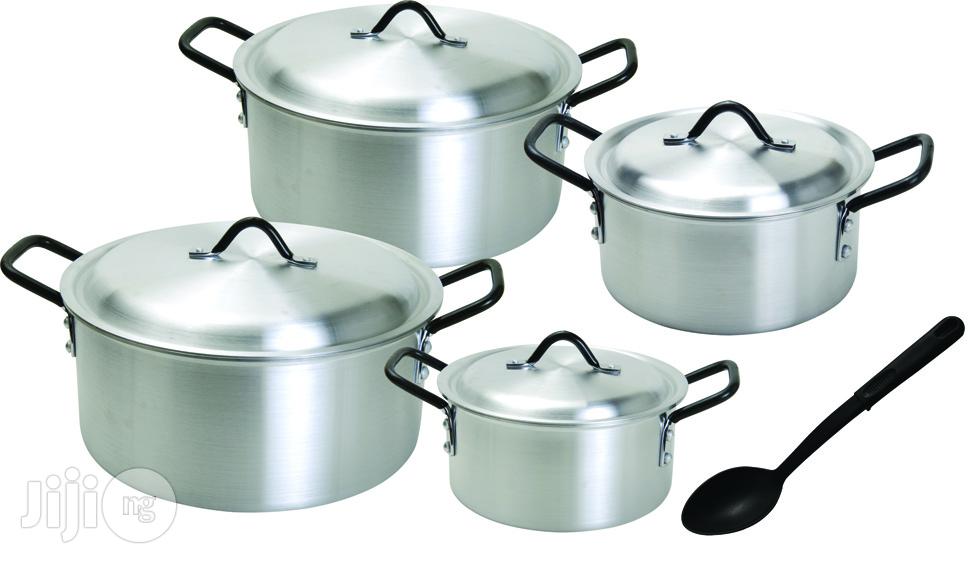 Unique High Quality Aluminum Pot BY 4set With Heat Potector.