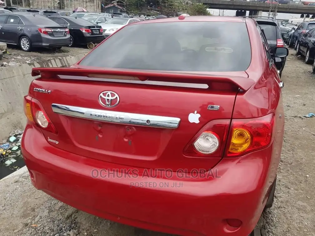 Toyota Corolla LE 4dr Sedan (1.8L 4cyl 4A) 2010 Red