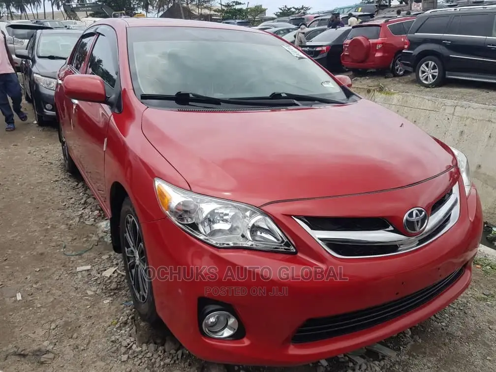 Toyota Corolla LE 4dr Sedan (1.8L 4cyl 4A) 2010 Red