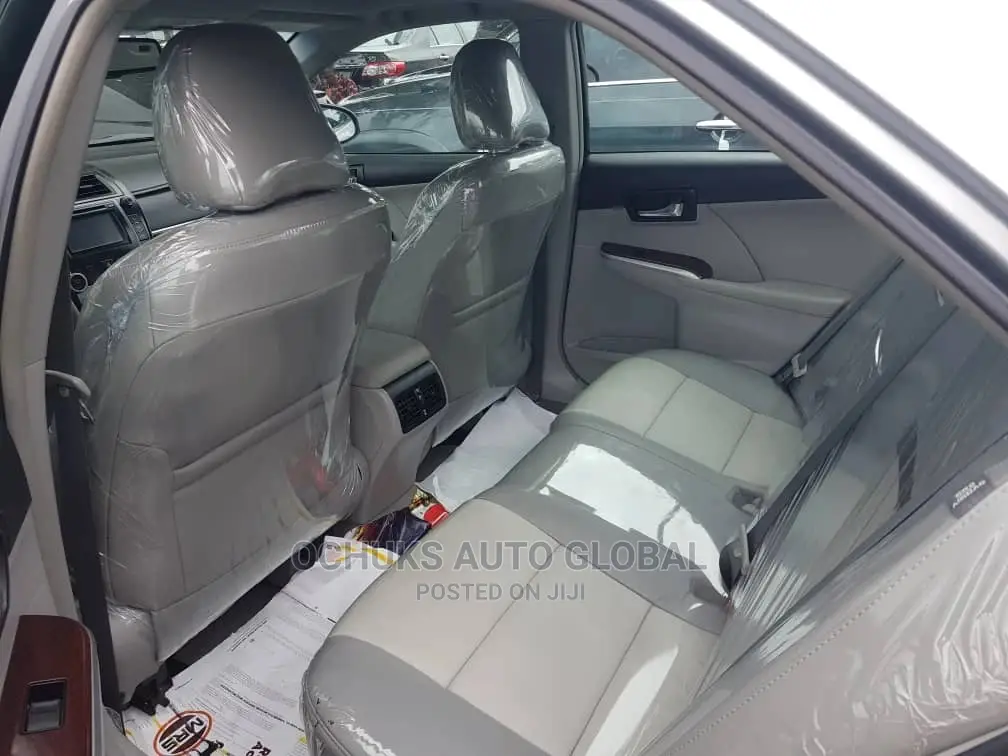 Toyota Camry 2013 Silver