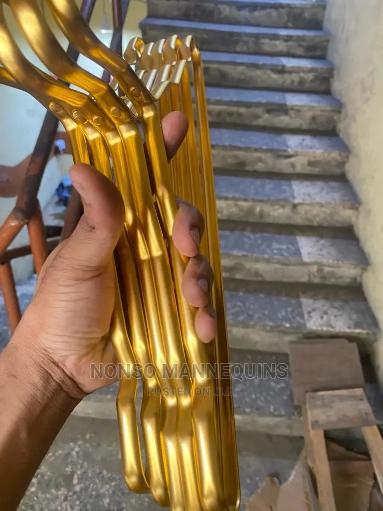 Gold Chrome Luxury Clothes Display Aluminum Hangers