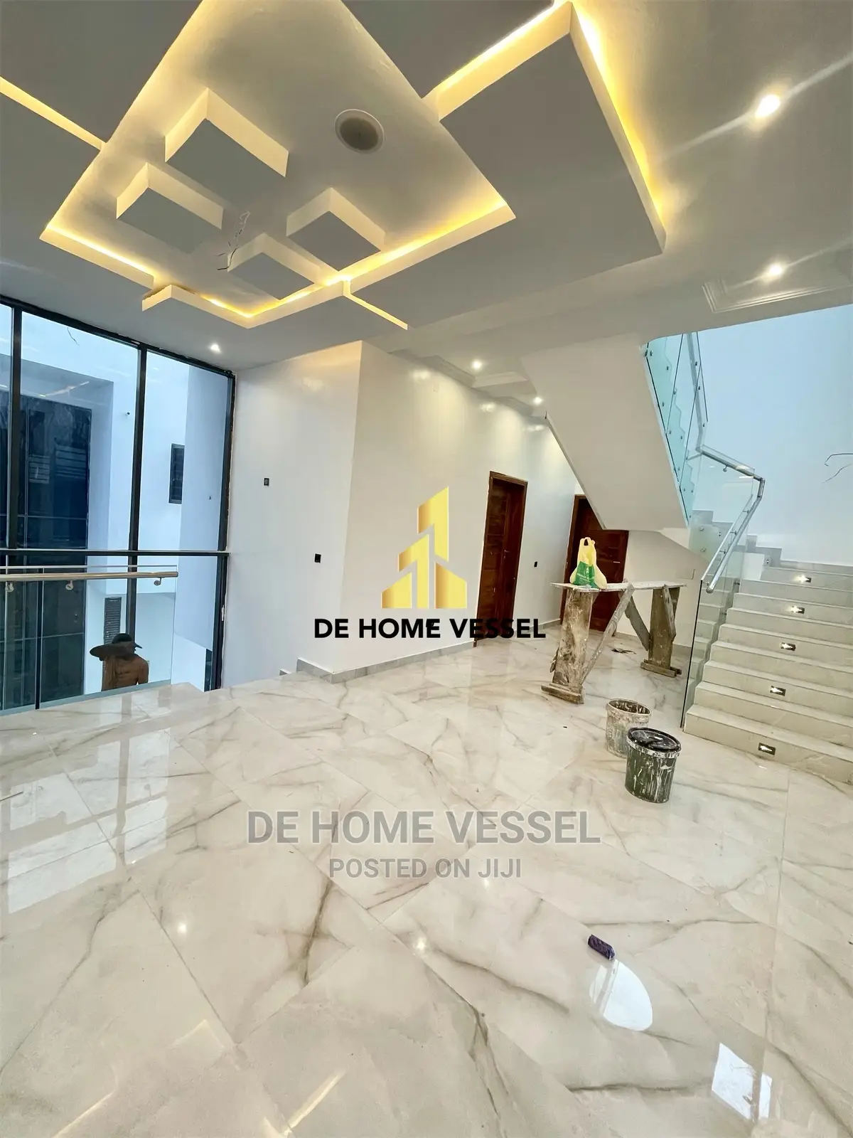 5bdrm Duplex in Osapa London for Sale