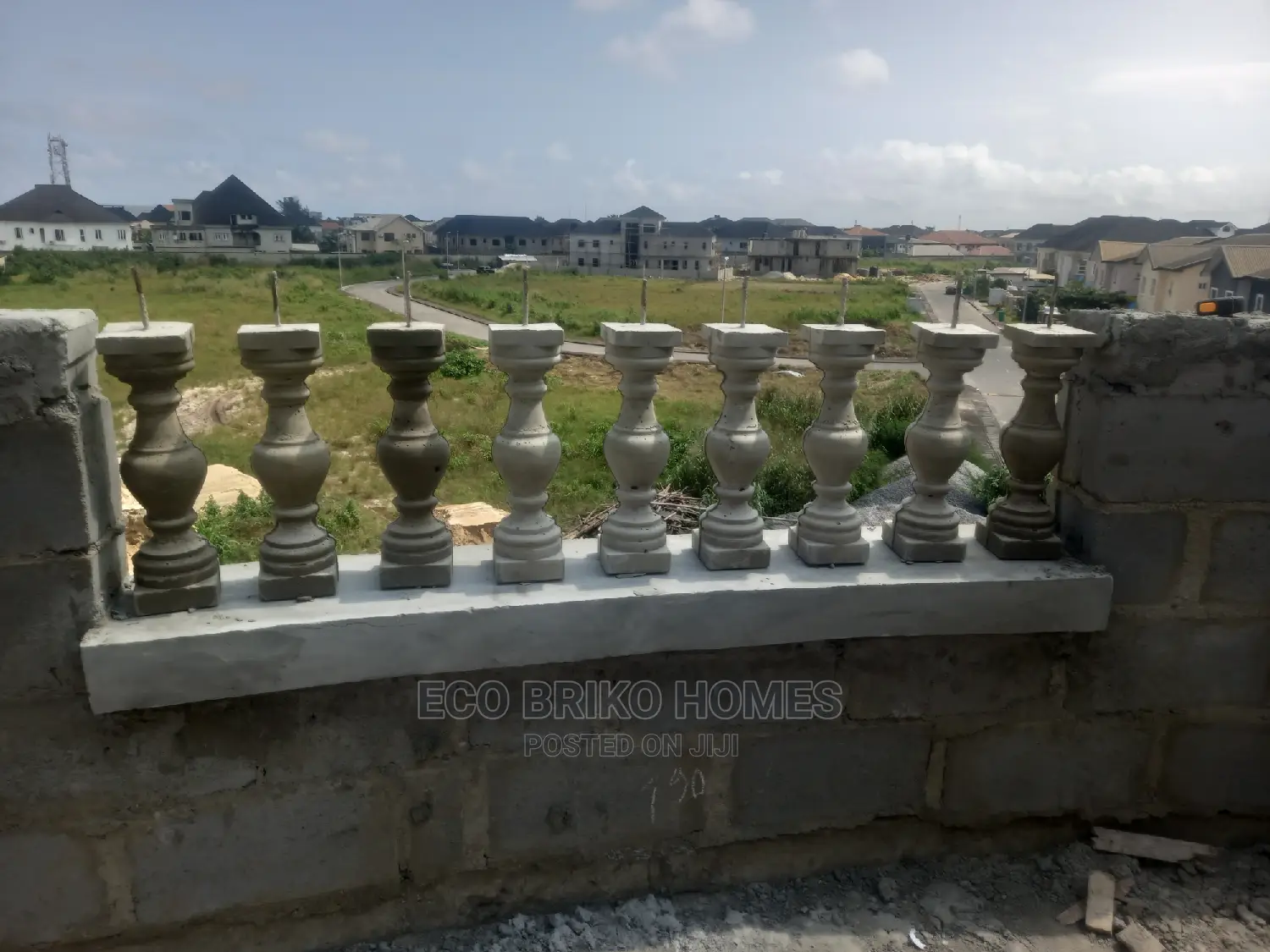 Short Roman Baluster