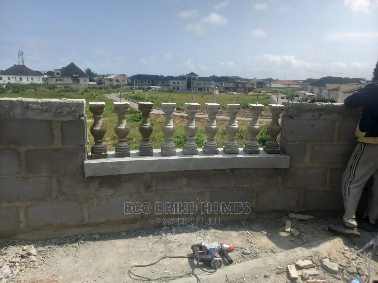 Short Roman Baluster