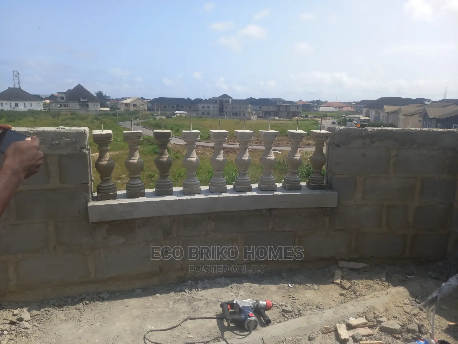 Short Roman Baluster