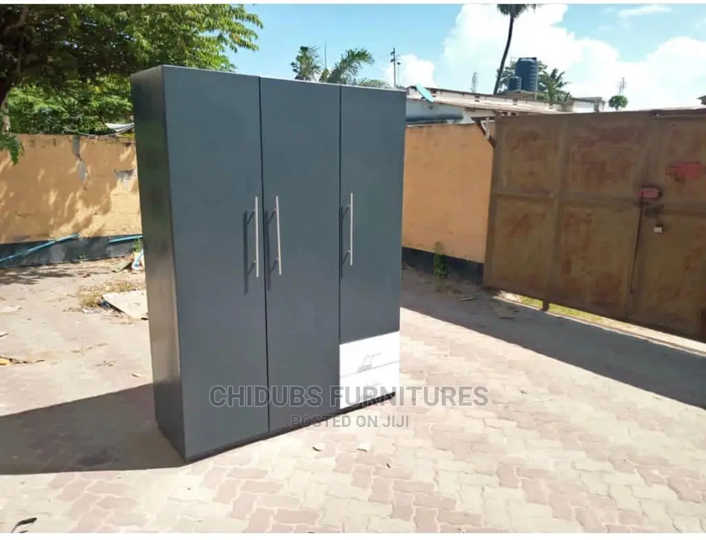 Classy Wardrobe 5ft by 6ft