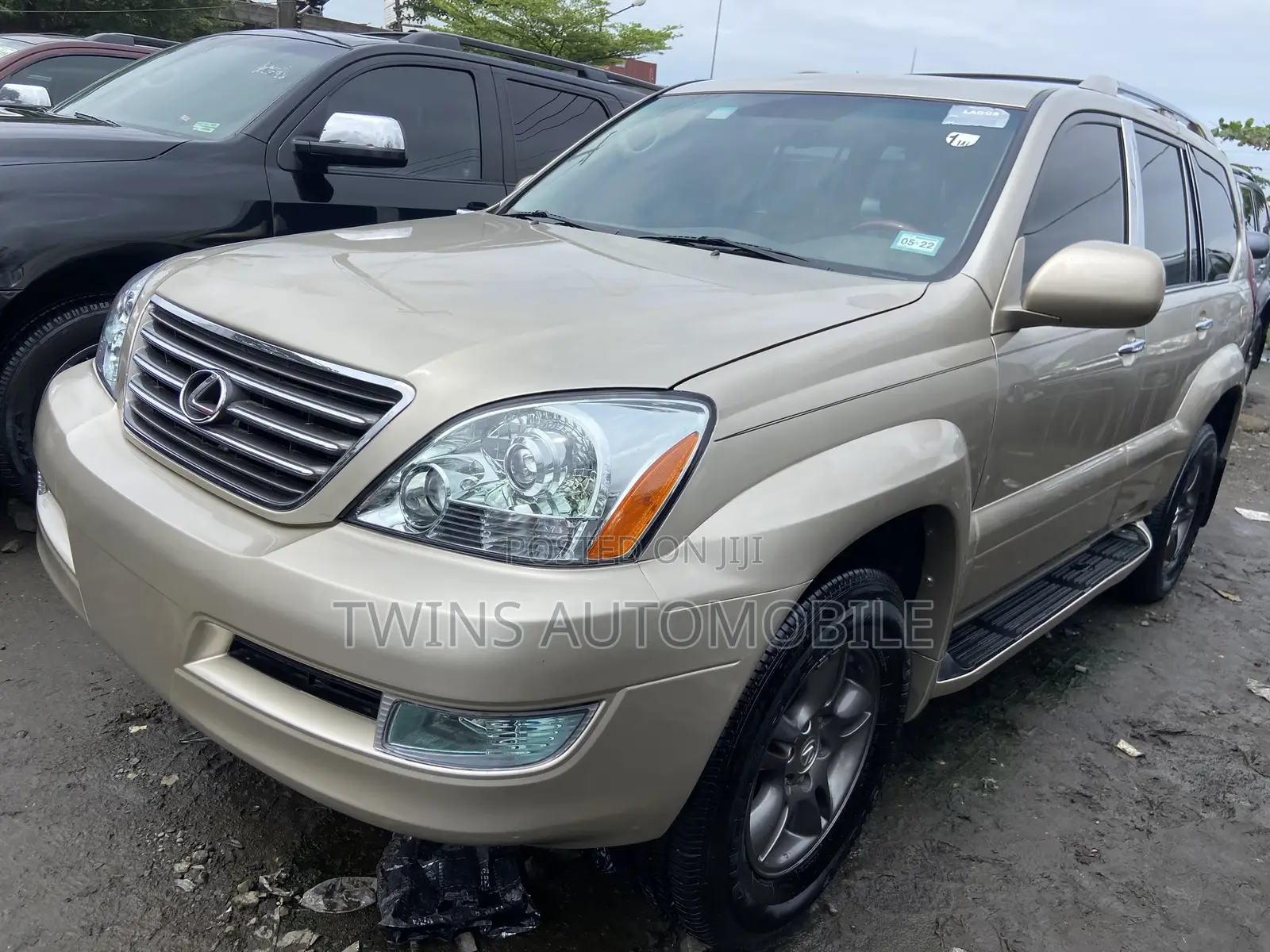 Lexus GX 2009 Gold