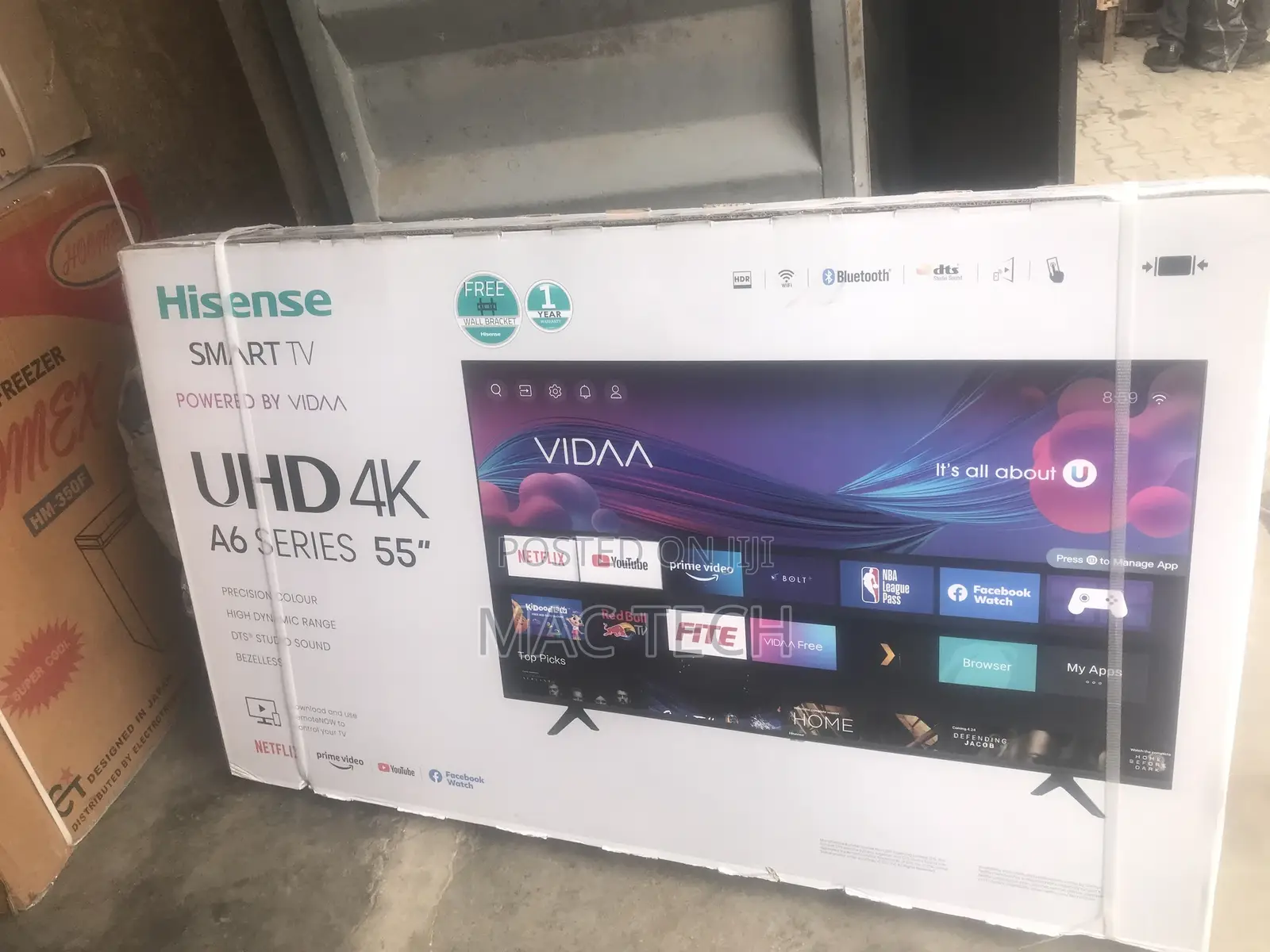 55 Inches Hisense Smart Tv.