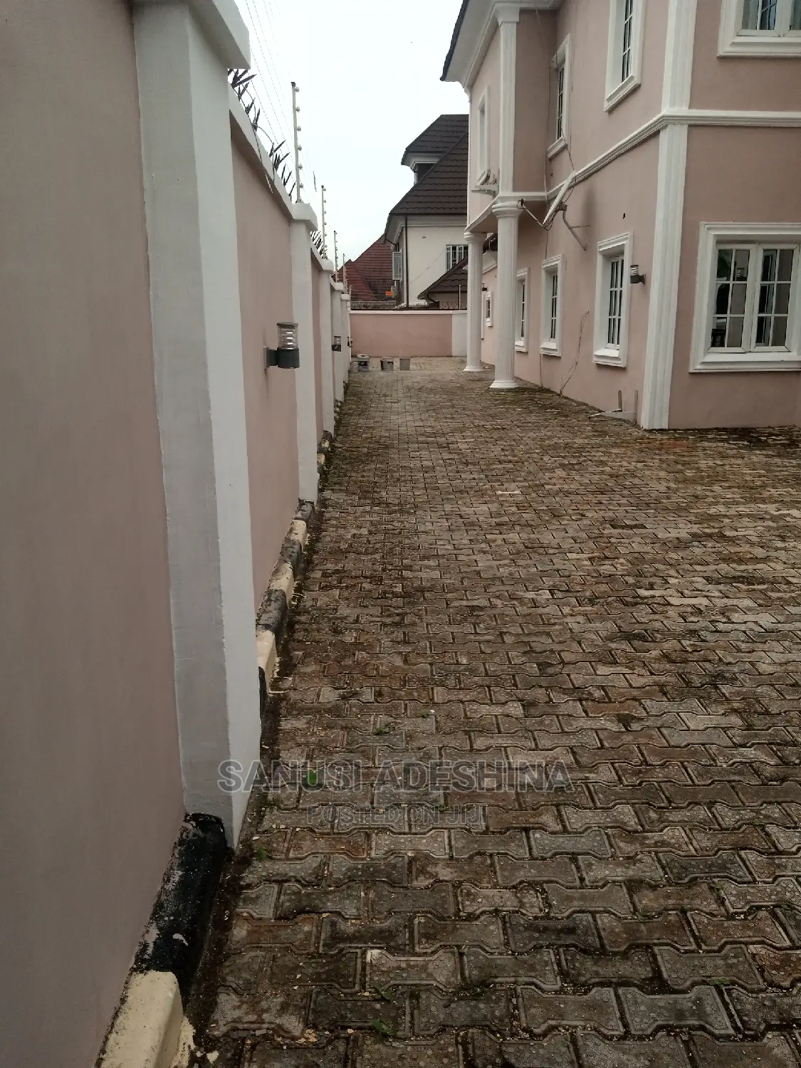 4bdrm Duplex in Sahara Estate By, Gwarinpa for rent