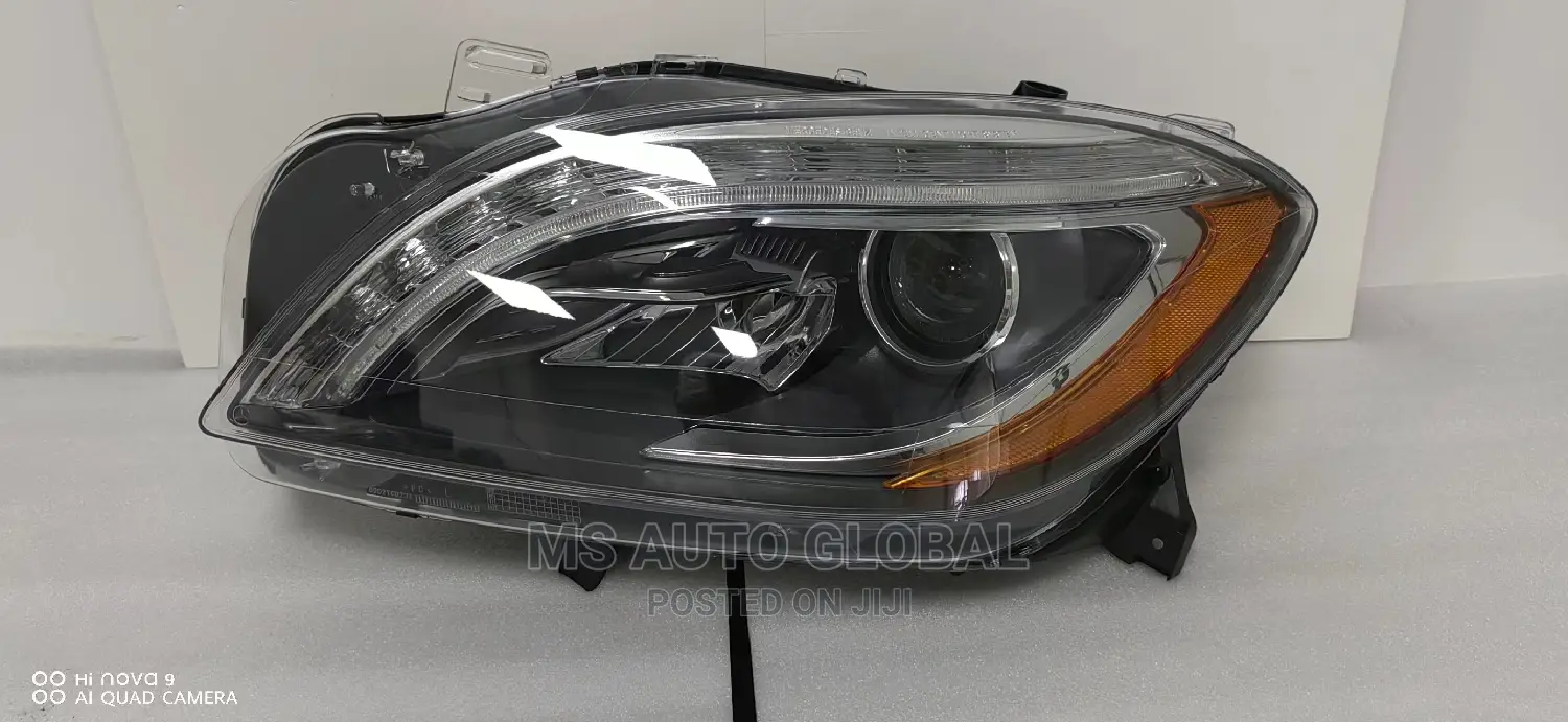 Mercedes Benz ML 2012 Charger Headlights