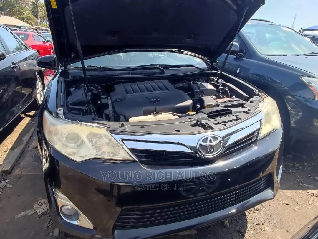 Toyota Camry 2012 Black