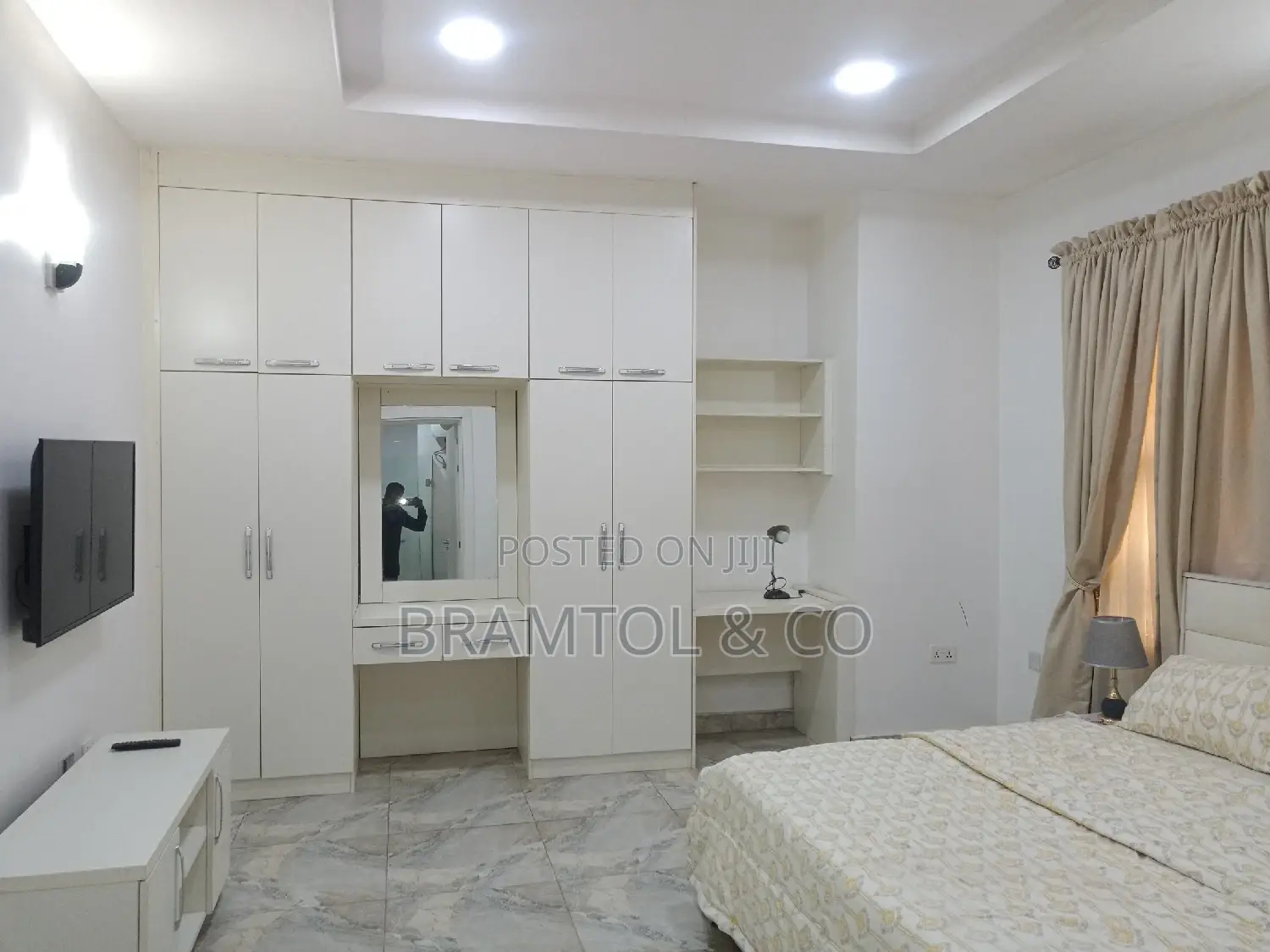 Furnished 2bdrm Block of Flats in Jahi for rent