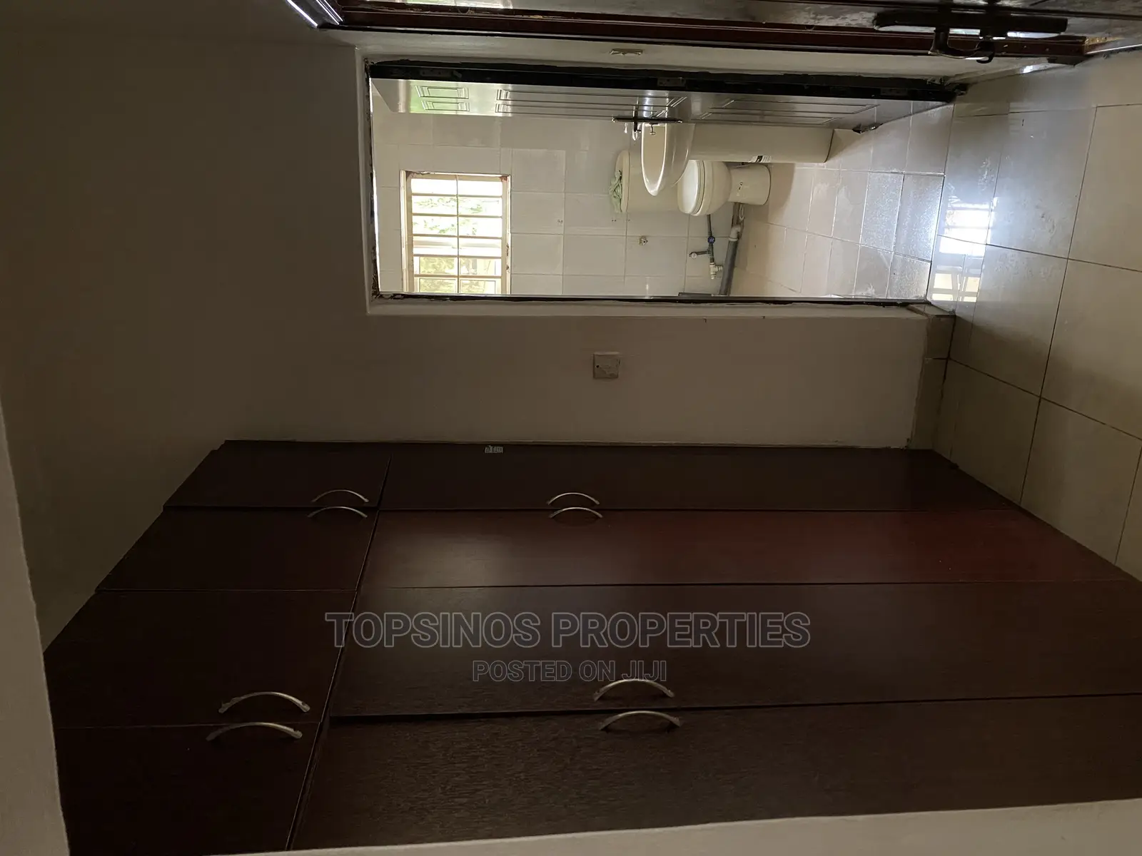 3bdrm Block of Flats in Dawaki for rent