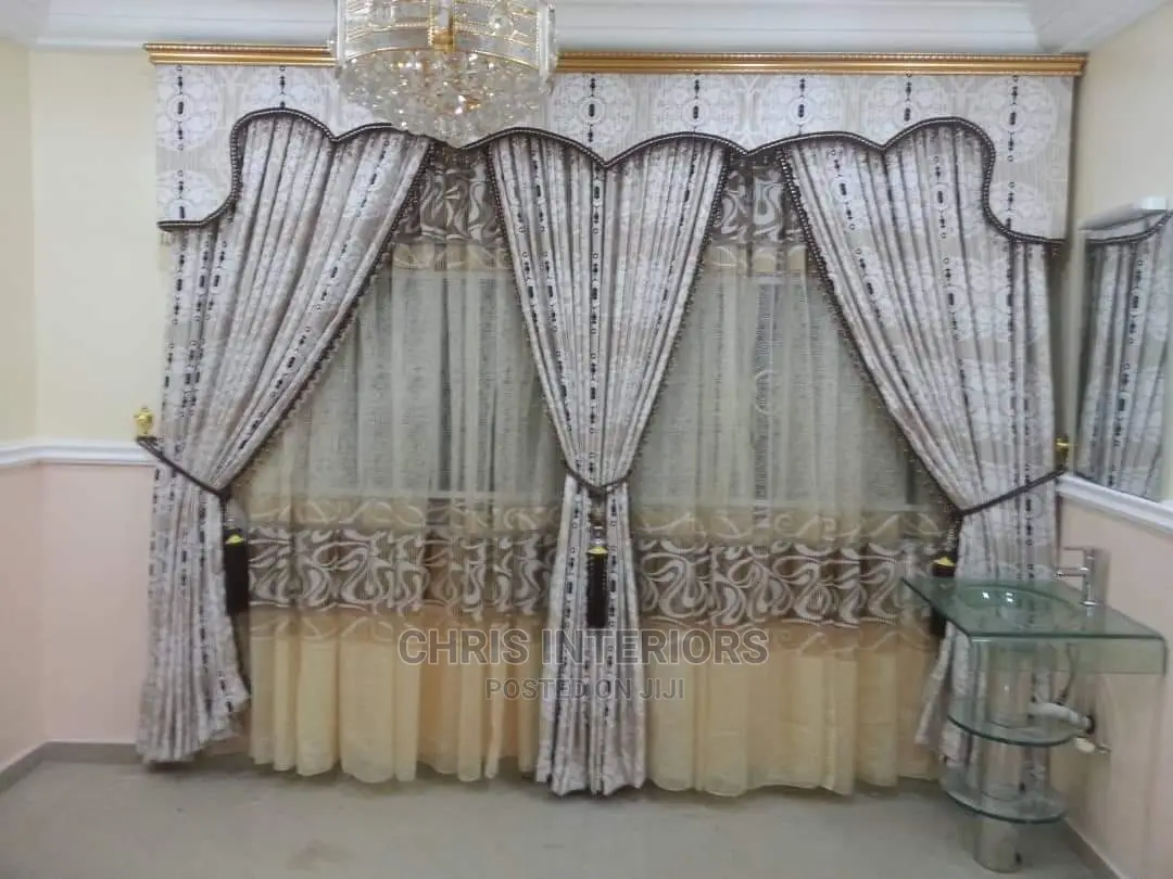 Curtain Window