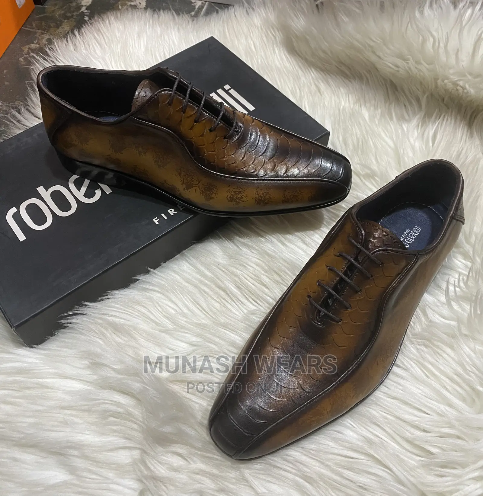 Italian Roberto Cavali Shoe