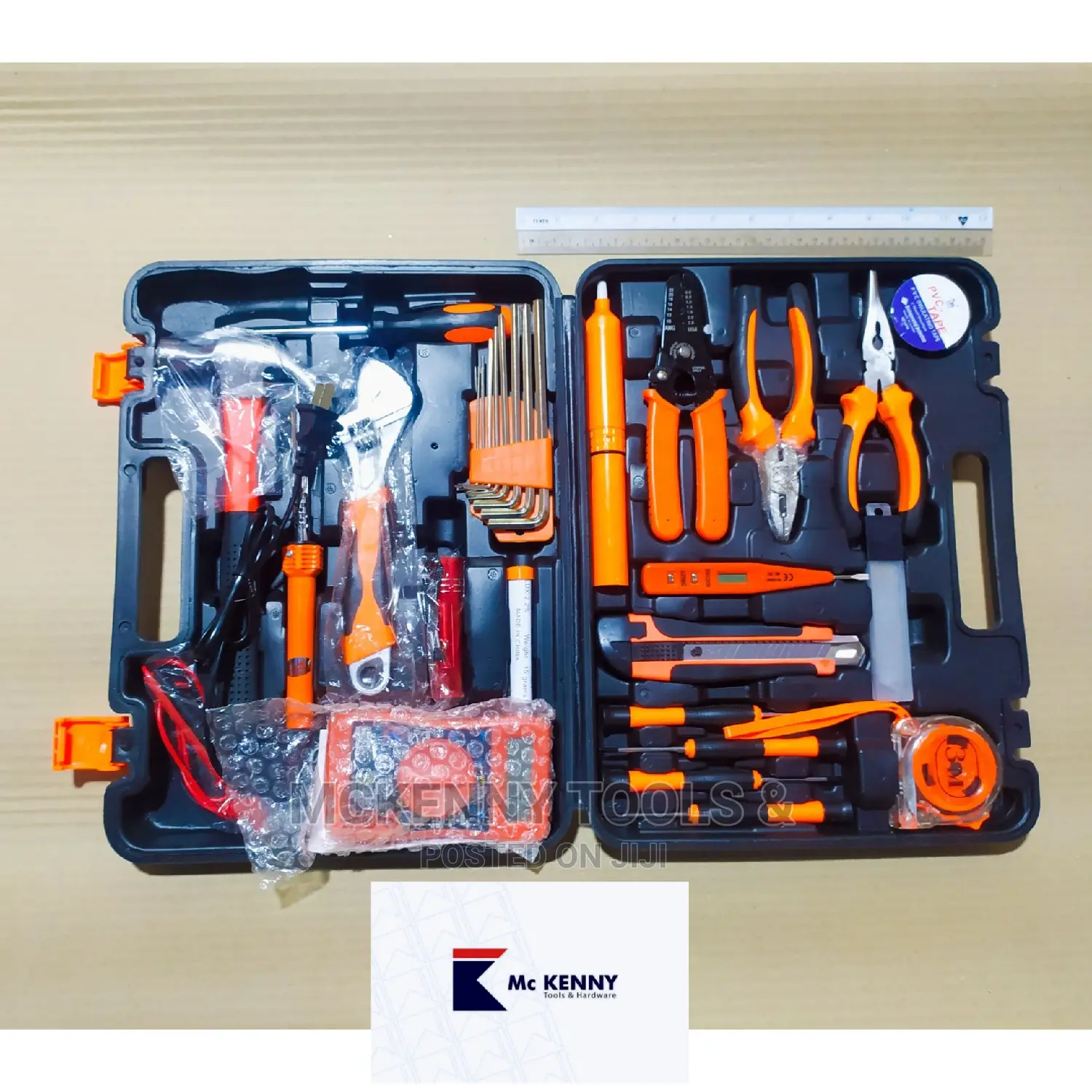 35 Pieces of Technician Equipment Electrician Tool