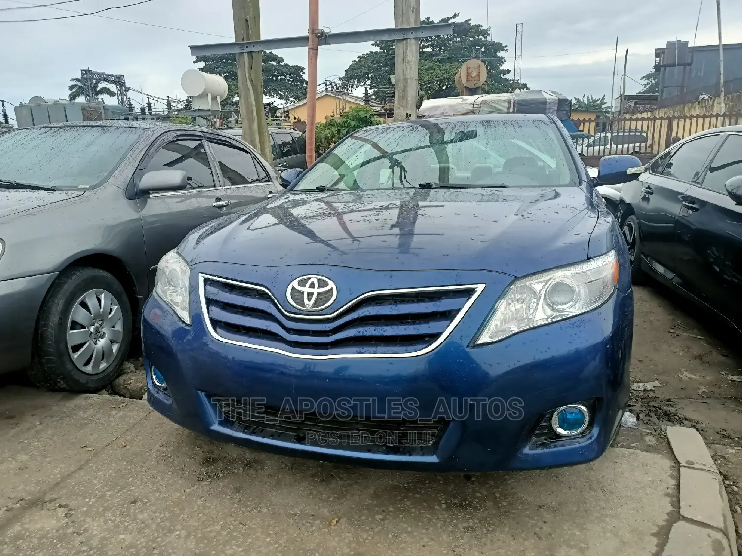 Toyota Camry 2011 Blue