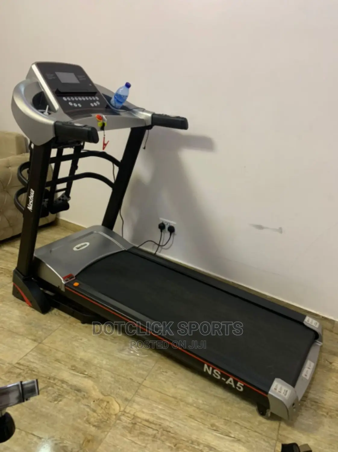 3.2hp Treadmill 130kg Max User Weight