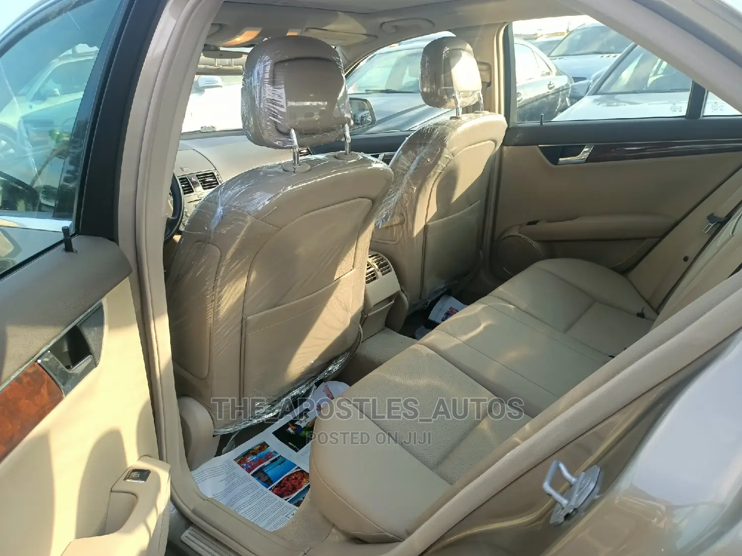Mercedes-Benz C300 2008 Gold