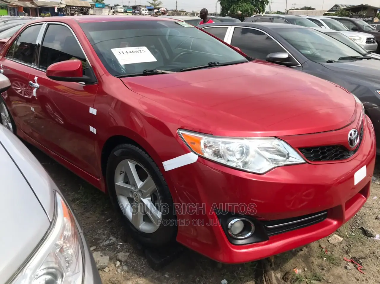 Toyota Camry 2012 Red
