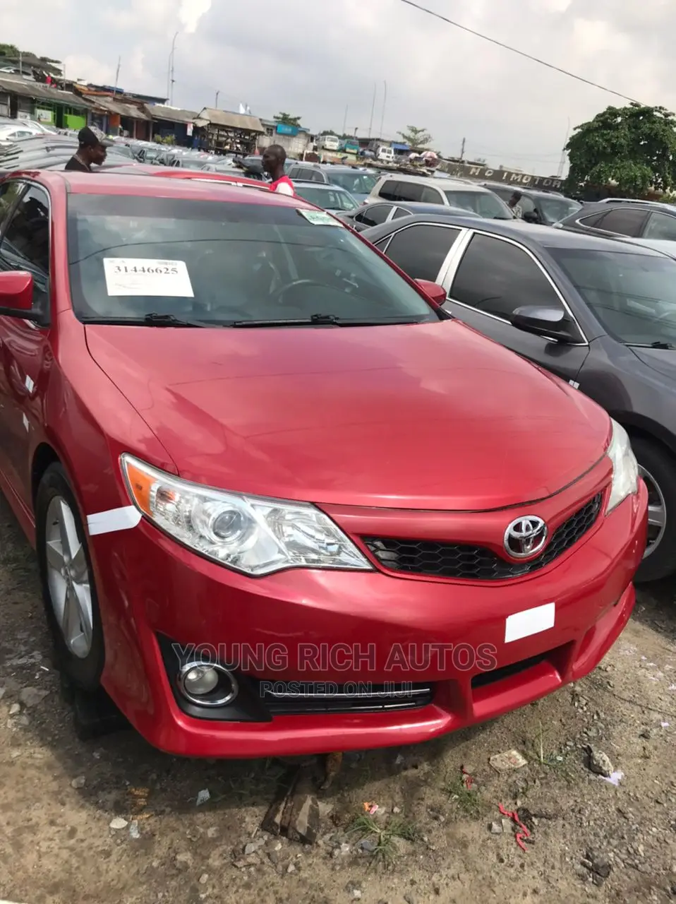 Toyota Camry 2012 Red