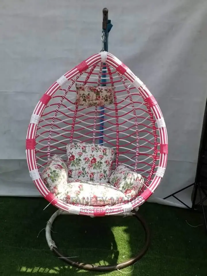 Luxury Rattan Made Outdoor/Indoor Hanging Swing Chair. 