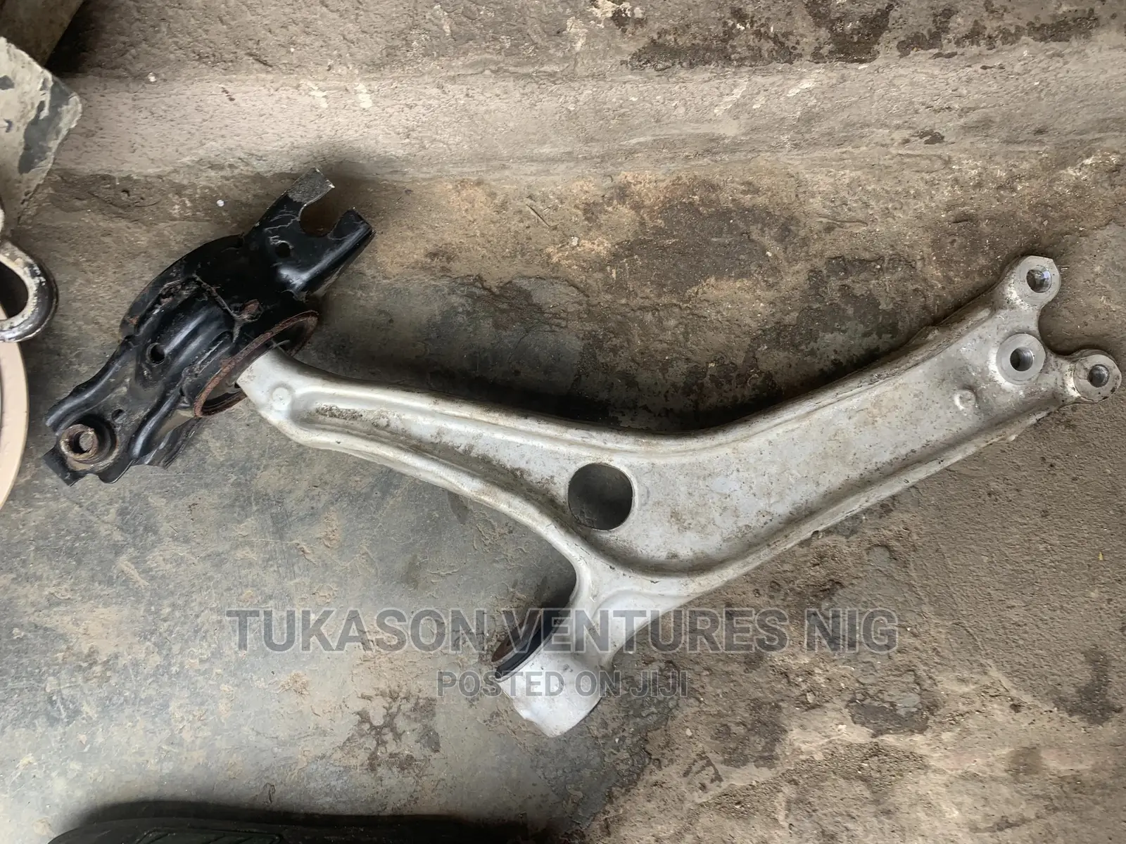 Low Arm 2018 Honda Accord