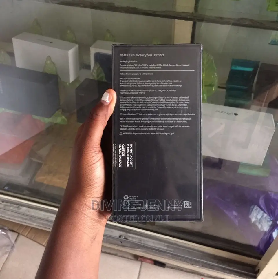 New Samsung Galaxy S20 Ultra 5G 128 GB Gray