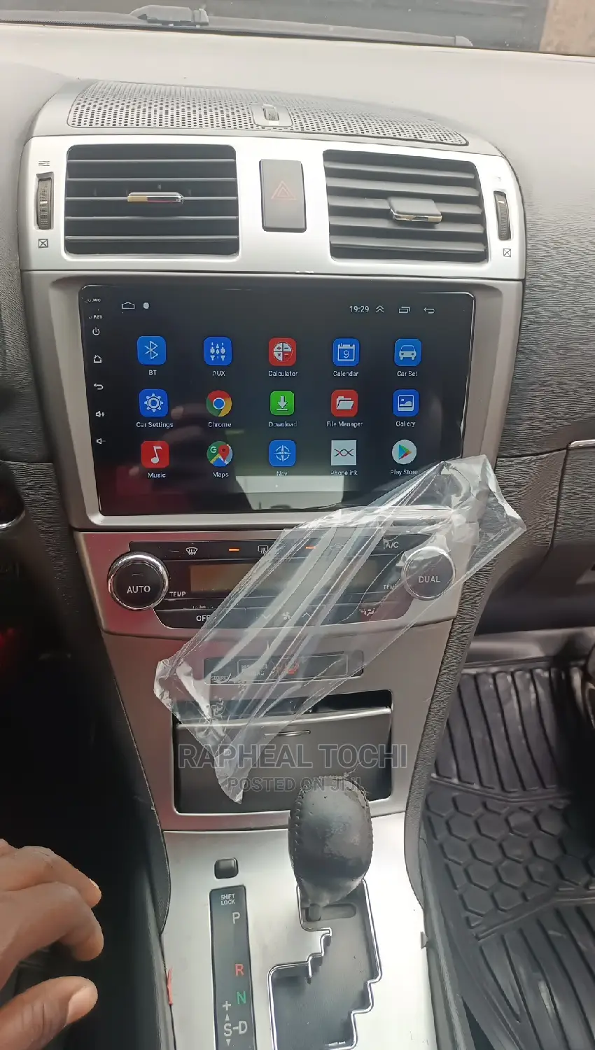 Toyota Avensis 2011 to 216