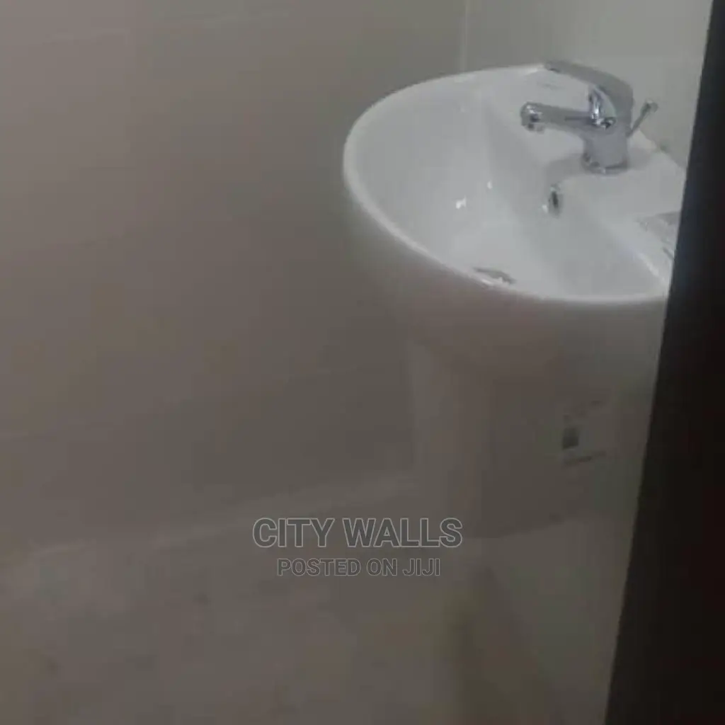2bdrm Apartment in Ologolo for rent