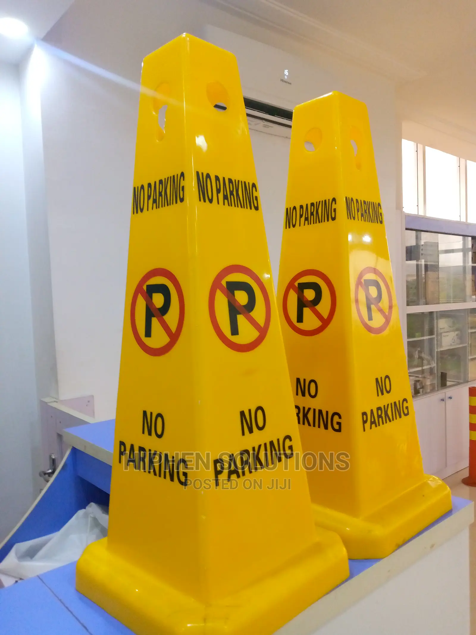High Visibility Safety No Parking Sign