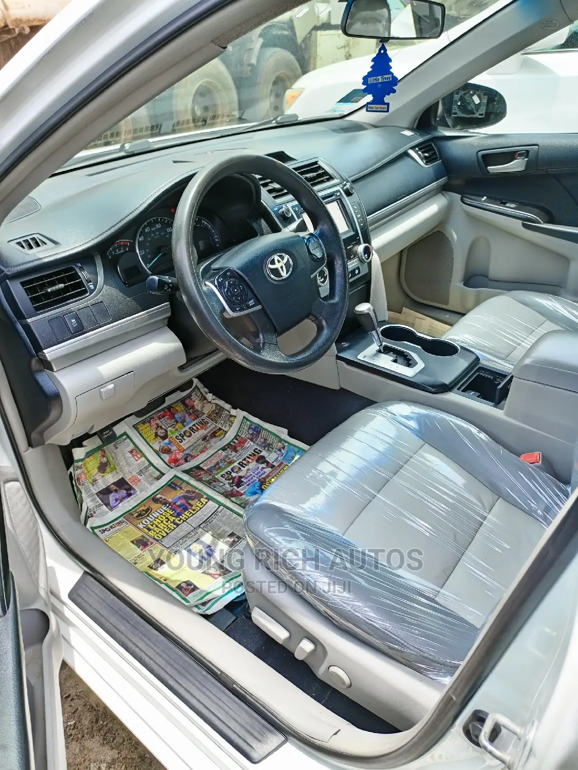 Toyota Camry 2012 White