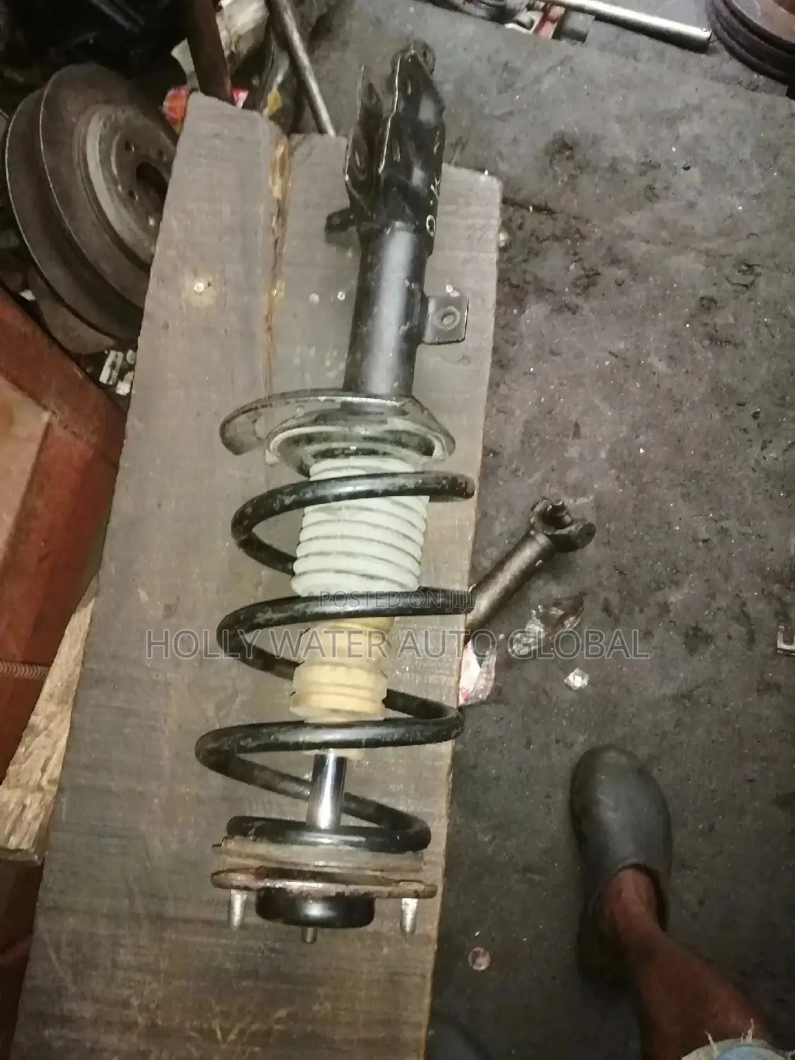 Front Shock for Dodge Caliber
