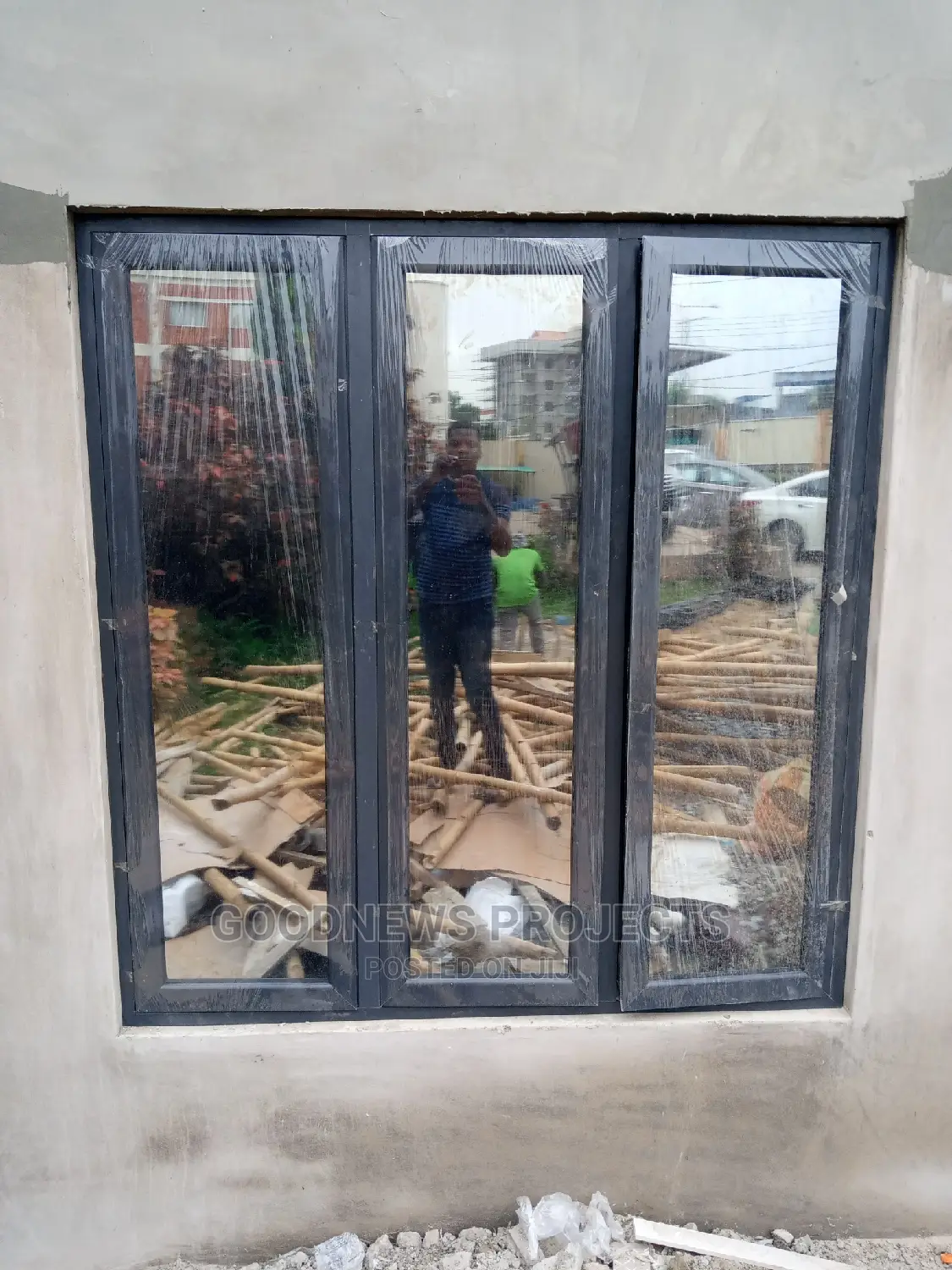 Aluminum Casement Window Glazed With Reflective Glass