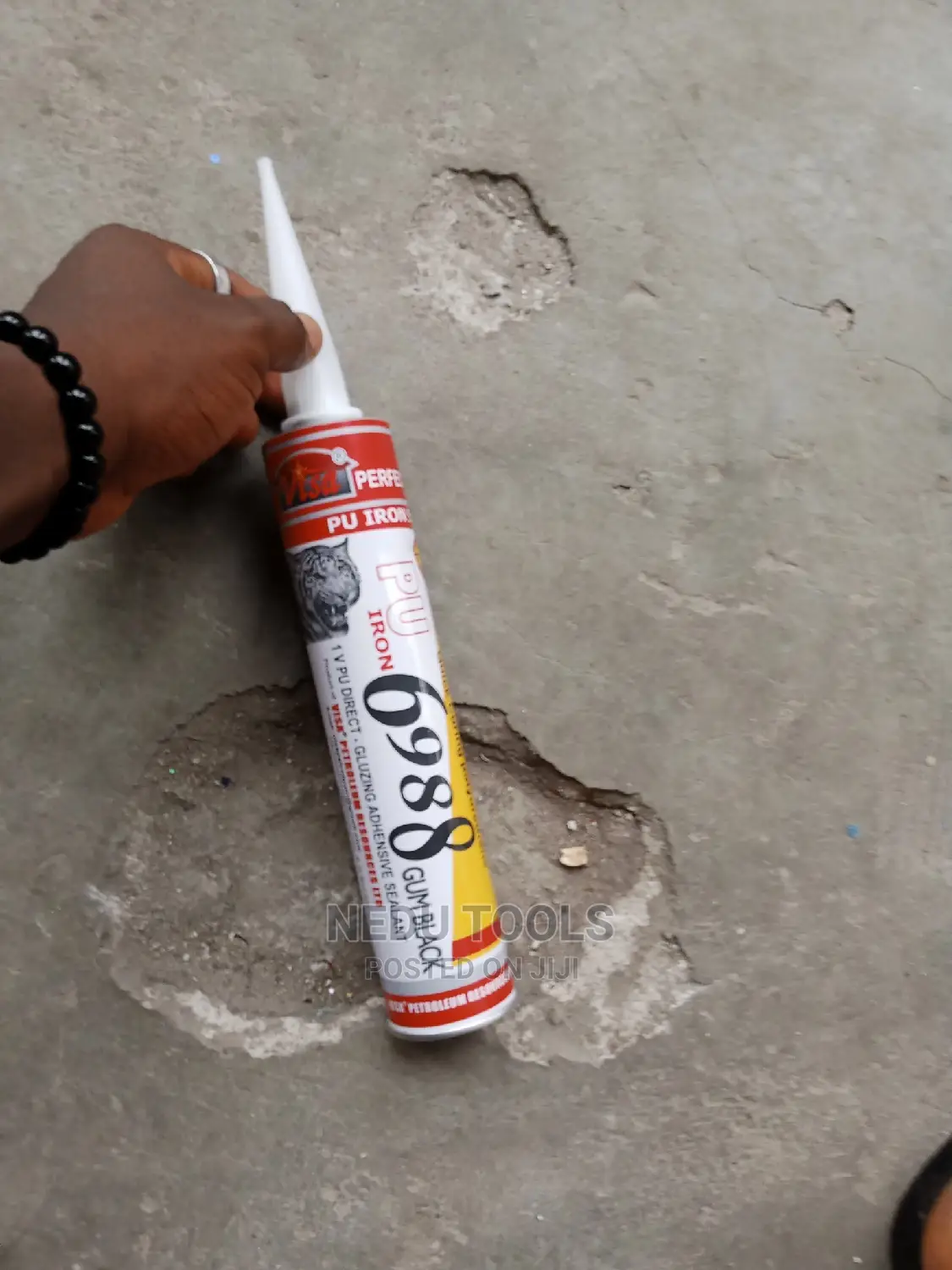 Heavy Duty Iron Silicone Sealant Gum