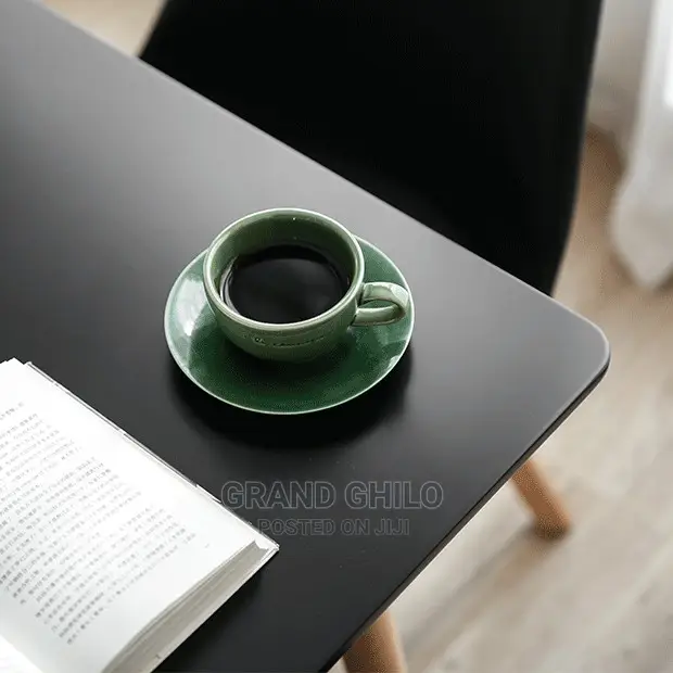 Four Chairs Dinning/Coffee Table Set