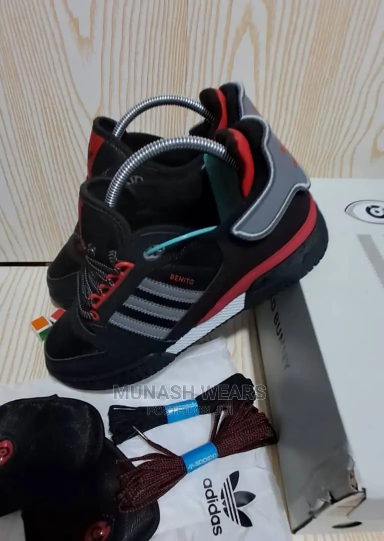 Addidas Sneaker
