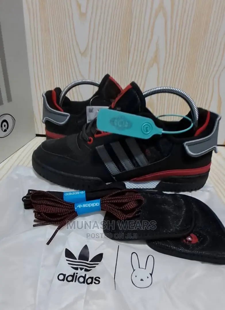 Addidas Sneaker