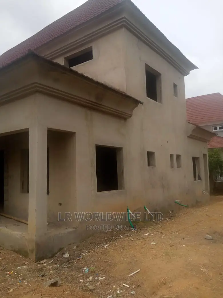 4bdrm Duplex in Riverpark, Lugbe District for sale