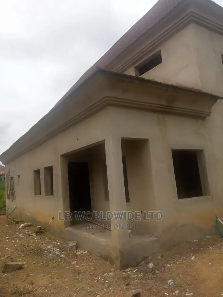 4bdrm Duplex in Riverpark, Lugbe District for sale