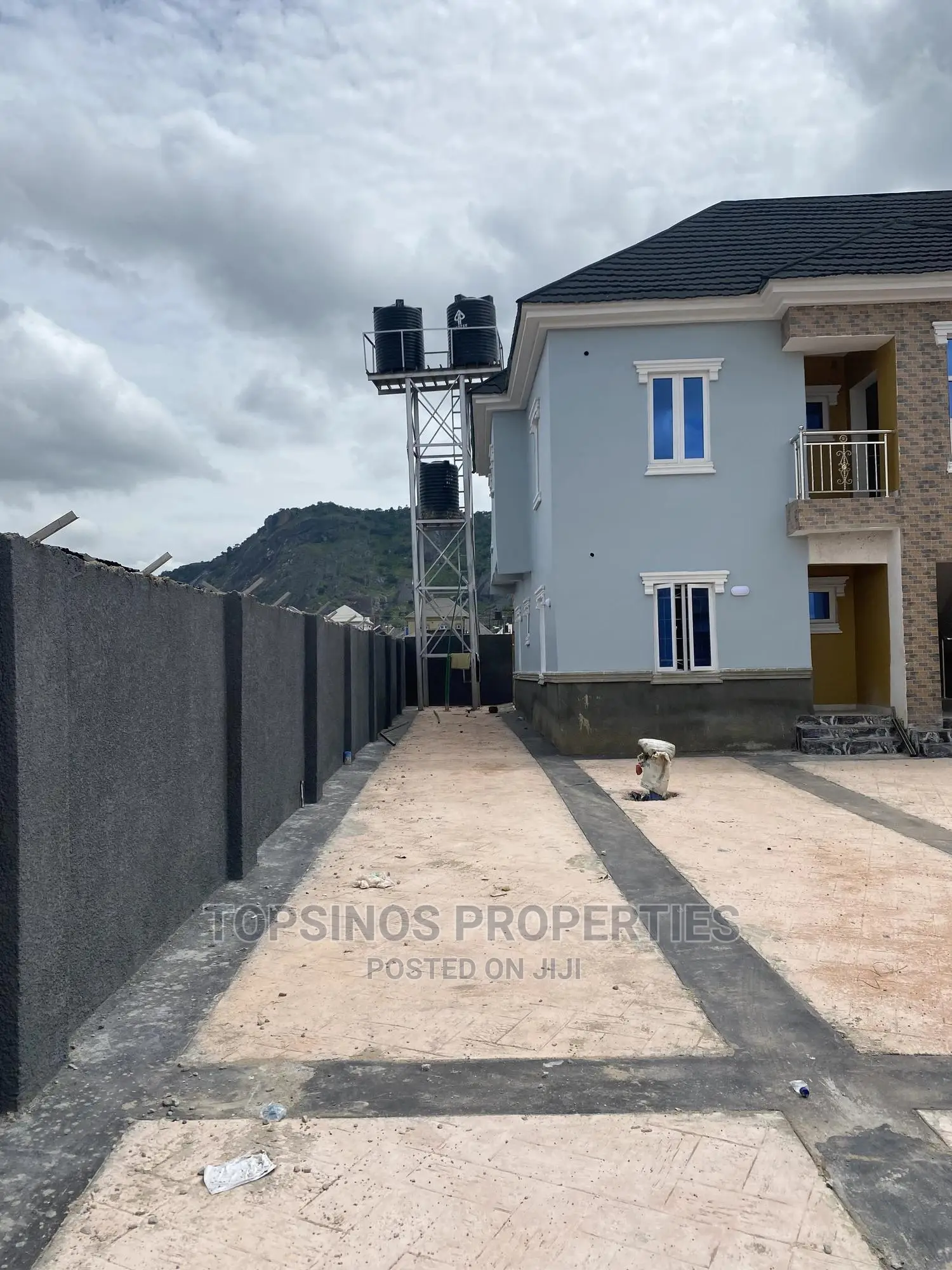 1bdrm Block of Flats in Dawaki for rent