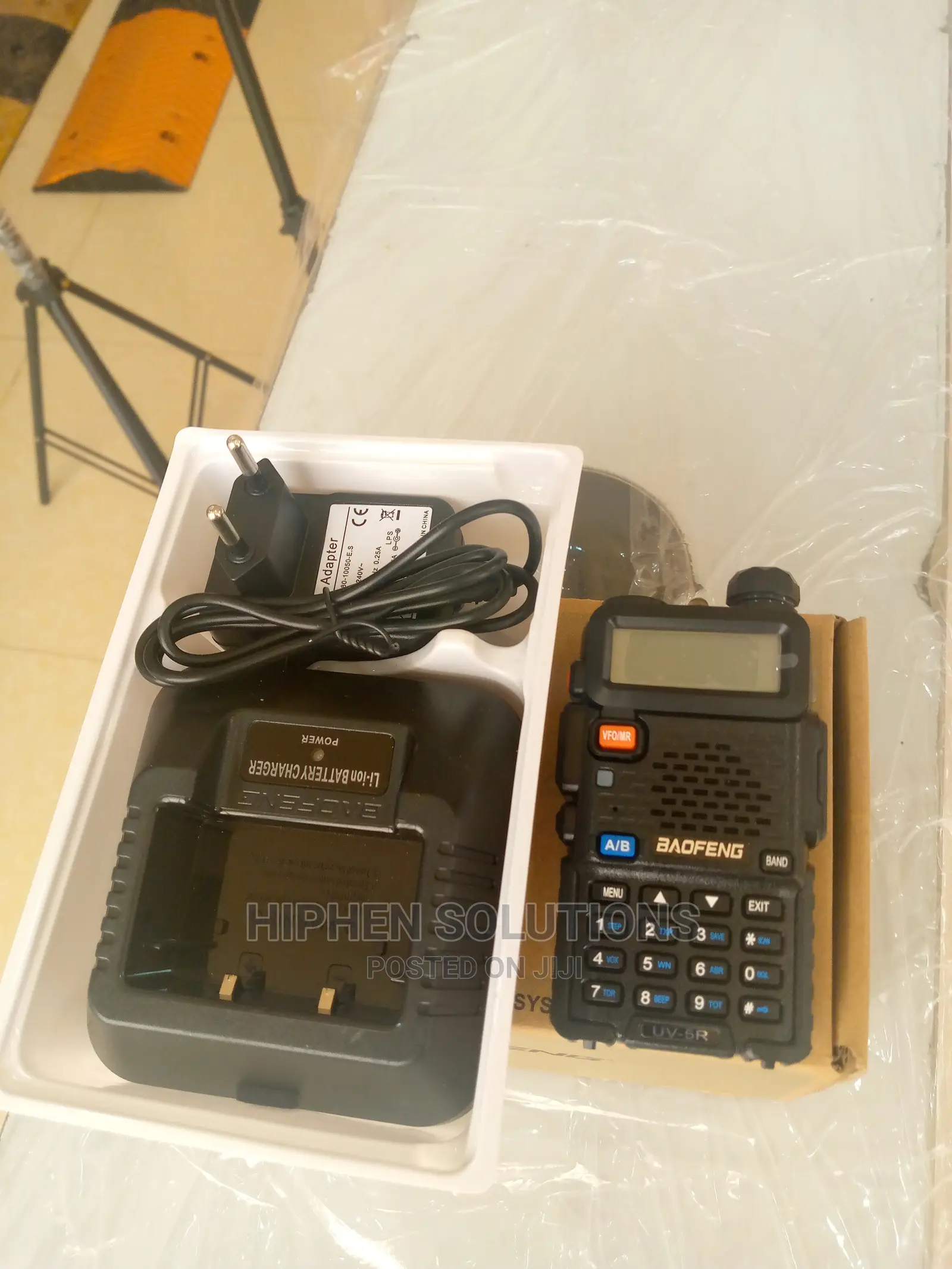 Low Noise Circuit Two Way Radio