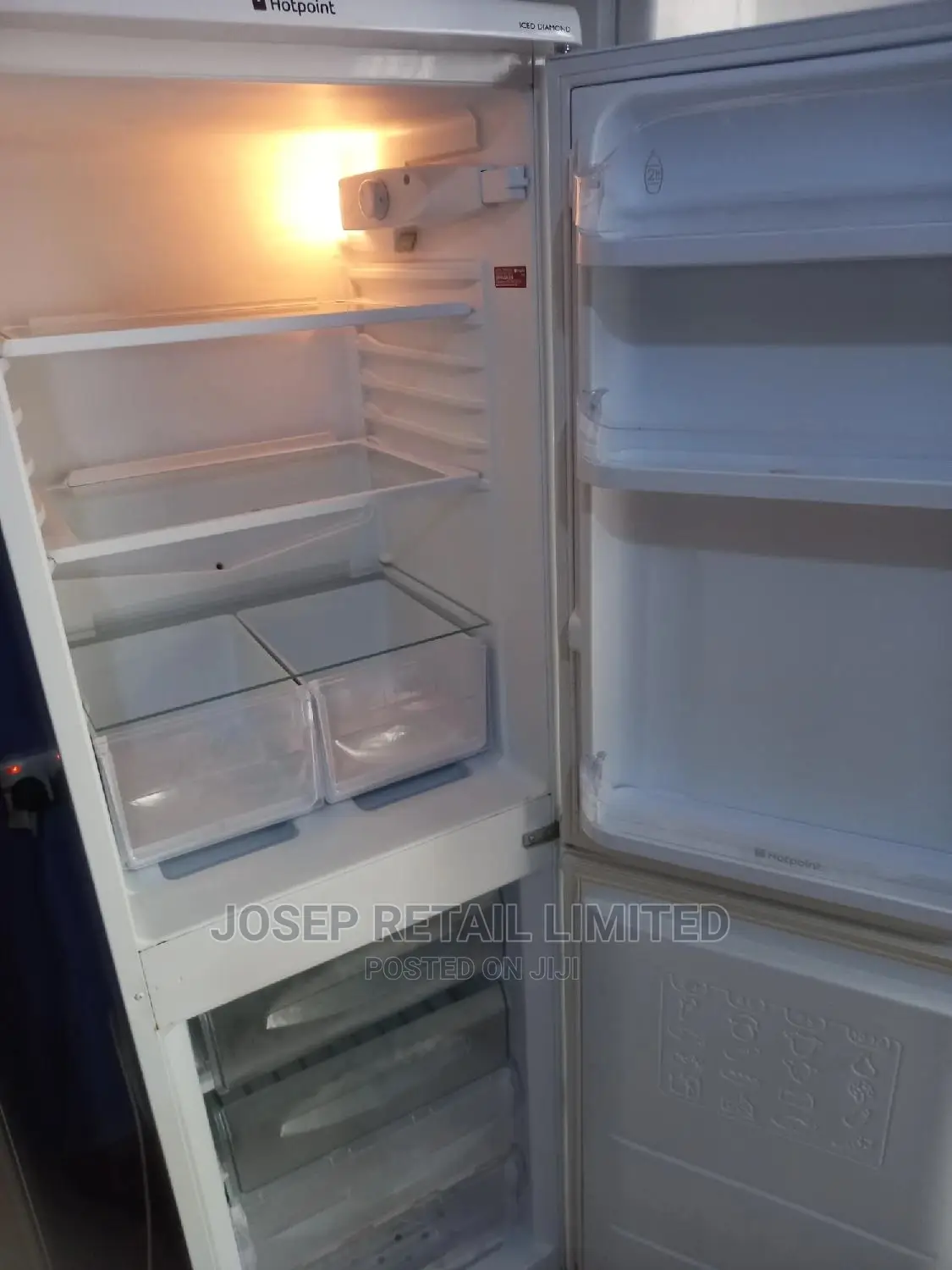 Hotpoint European Refrigerator Fridge and Freezer