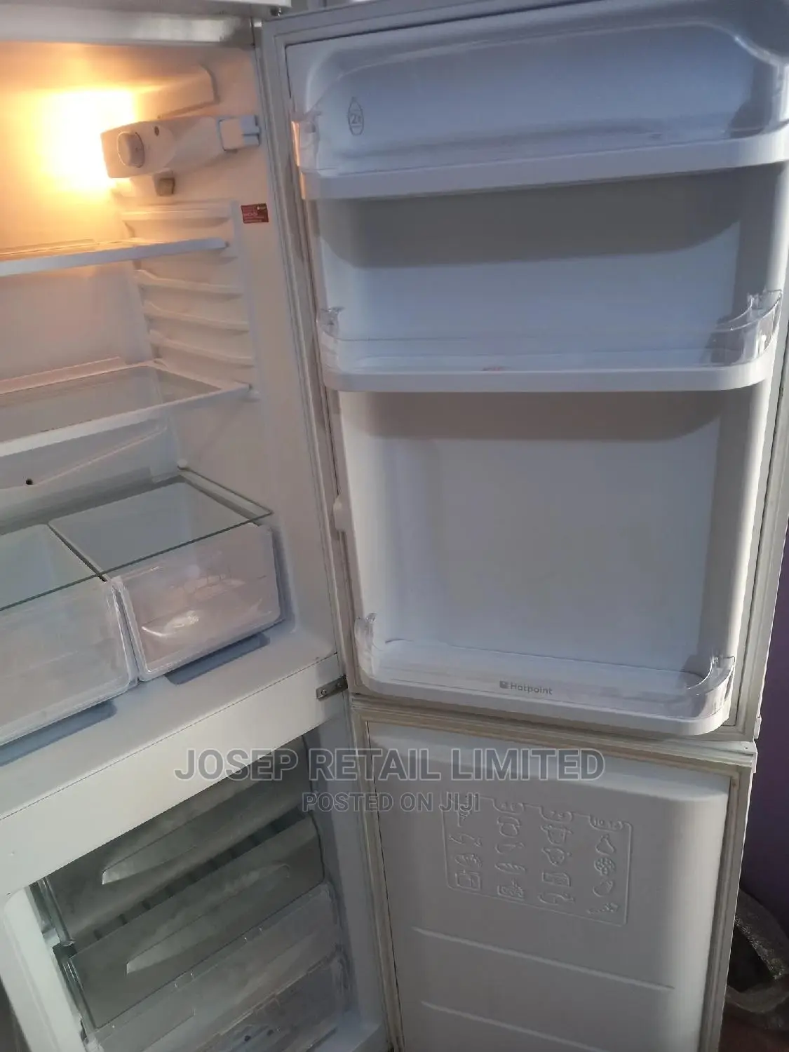 Hotpoint European Refrigerator Fridge and Freezer