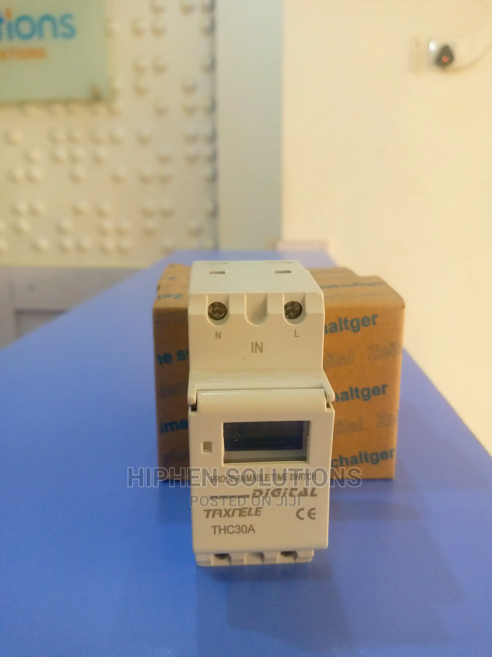 Household Programmable Time Switch